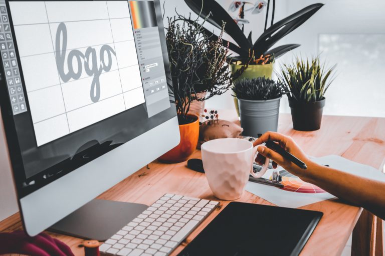 Oppsett av logo på en iMac